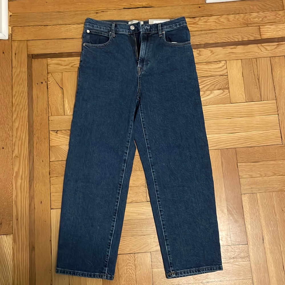 Size 28 regular, Everlane high waisted jeans.